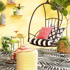 Shop pier 1 to outfit your home with inspiring home decor, rugs, furniture, dining room sets, papasan chairs & more. Cheap Outdoor Decor From Pier 1 Imports Popsugar Home