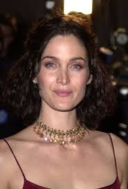 Military killer robot on mars (amee: Carrie Anne Moss At An Event For Red Planet 2000 Carrie Anne Moss Canadian Actresses Beautiful Eyes
