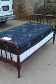 The Amazing Jenny Lind Twin Bed Kristen Found On Craigslist Now Hopefully She Can Find Another Jenny Lind Twin Bed Shared Bedroom Shared Room
