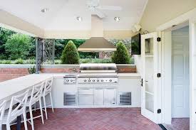 white stucco outdoor kitchen hood