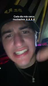 Mi hermana le mostró mi IG Y ME RECONOCIÓ😭😭😭😭 y me llamó a contarme  NANAJAJAJAJ LA AMO no saben cómo me he ahogado de risa 😭🤍🤍 @Daniel  Reinoso A @dani