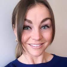 Vanessa Mears's Instagram, Twitter & Facebook