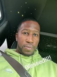 Jay Burnell's Instagram, Twitter & Facebook