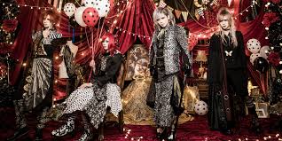 Royz dresses up classy for single DOLL