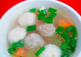 Sayur sop adalah salah satu jenis hidangan yang begitu kaya akan jenis sayuran. Resep Sayur Sop Bakso Ikan Bakso Sapi