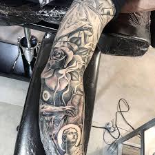 Vector peerless decorative feathers, tribal design, tattoo. Art Amazing Artist Nicolas Valsan Nicolasvalsan