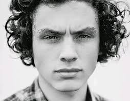 Location Natural Light Projects :: Photos, videos, logos, illustrations and  branding :: Behance