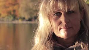 Es hat mich sofort fasziniert und ich hab's mir gleich auf den kobo runter geladen (hehe. Martina Rosenberg Uber Ihr Buch Mutter Wann Stirbst Du Endlich Blanvalet Youtube