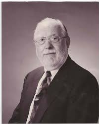 Local country music icon, radio station owner Len Ellis dies at 89