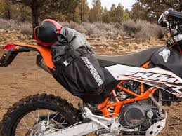 We believe lighter and simpler is better because riding is more fun when unnecessary weight and bulk are removed. Hemisphere Saddlebag Altrider