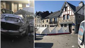 The kitchen comes with a microwave and a refrigerator. Tom 17 Et Benjamin 20 Deux Jeunes De Hamoir Perdent La Vie Dans Un Accident A
