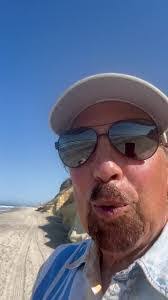 Antonio Tompkins's Instagram, Twitter & Facebook