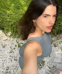 Albany Julieta🤍 (@albanyj_) • Instagram photos and videos