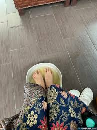 Moon Blitz ASMR Classic Ear Licking