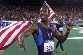 Johnson currently fights in the lightweight division for the ultimate fighting championship (ufc). Michael Johnson Now Track Career Olympics Retirement Stroke Fanbuzz