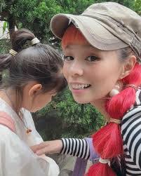 Peggy Hsu's Instagram, Twitter & Facebook