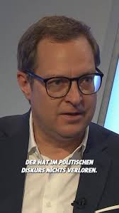 Die Vorsitzende der Grünen Jugend läuft mit ACAB-Pulli herum und verhöhnt  damit unsere Polizei. Das hat mit politischem Diskurs nichts zu tun und ist  einfach nur respektlos., #polizei #respekt