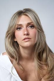 Cathleen Lang's Instagram, Twitter & Facebook