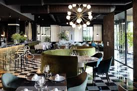 La Foret Noire Restaurant Lyon Yaa 8387 C Studio Erick Saillet Design Interieur Restaurant Interieur De Restaurant Design De Restaurant