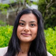 Mary Burbage's Instagram, Twitter & Facebook