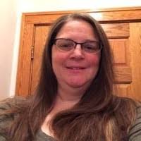 Elizabeth Guise's Instagram, Twitter & Facebook