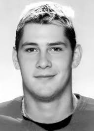 Player photos for the 1998-99 Georgetown Raiders at hockeydb.com