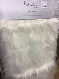 Faux Fur Table Runner For Half The Price At Pier 1 Home Decor Tips Table Runners Christmas Decorations