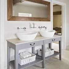Elegante Per Due Bagno Tradizionale Arredamento Bagno Illuminazione Bagno