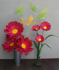 Your beautiful crepe paper daisies are ready. Buy Giant Paper Flowers Large Flower Party Decorations Oversized Gerbera Daisy