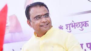 Riding High On Development Projects Worth Crores, Shiv Sena's Amol Patil  Leads Way In Erandol Seat