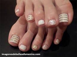 Decoración de uñas para pies con esmalte sencillas y bonitas. Sencillas Decoraciones De Unas Para Los Pies Nail Art