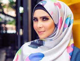 Perkara itu ditulis menerusi ruangan instastory (ig) miliknya. Ramai Yang Terhibur Baca Komen Atau Kapsyen Tegasnya Di Instagram Ini Reaksi Rozita Che Wan Media Hiburan