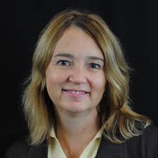 Julie Oberle's Instagram, Twitter & Facebook