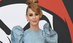 Esther acebo is a spanish film and television actress. Esther Acebo Biography Net Worth Boyfriend Series And Career Wikye