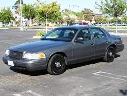 Used 2003 Ford Crown Victoria Sedan Under 3000 In Ma Cheap Cars For Sale Ford Police Mini Van
