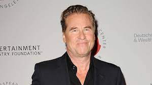 Val, the acclaimed documentary about the life and career of val kilmer, is a film over forty years in the making. Val Kilmer Starportrat News Bilder Gala De