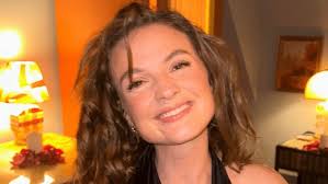 Influencer Nikki Blackketter in Two-Piece Workout Gear Goes