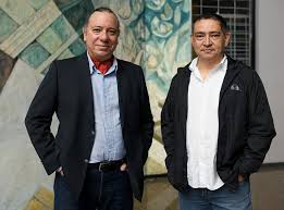 El movimiento de las hojas de las plantas de papaya permite determinar si  presentan deficiencias