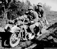Pin Von Ovudo Auf Motocykle In 2020 Zweiter Weltkrieg Erster Weltkrieg Soldat