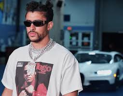 Leslie shaw denuncia filtracion de fotos y video intimo. Video Bad Bunny Lanza Nuevo Sencillo De Museo