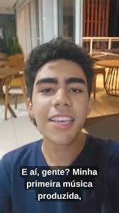 Se ainda não escutou, corre lá no Spotify!, 🔗 Link na bio , #rock #music  #musicaautoral #Autoral #artista #artistaautoral #lonelysky #ArthurClemente  #pop #popmusic