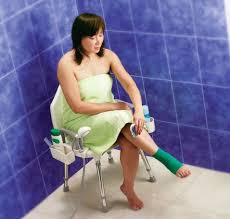 The home care™ by moen® shower chair features an innovative leg design for superior stability, and support handles with rubber grips that make standing up or sitting down much easier. Dn7060 Moen Shower Chair Moen White Desk Chair