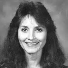 Terri Munoz's Instagram, Twitter & Facebook