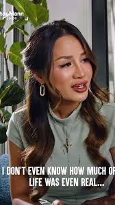 Oh, Tina — the gym manager. She-kinah-rude. Full video