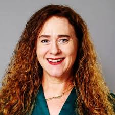 After much consideration, I am thrilled to announce that upon completing my  undergraduate degree, I will be joining the Raymond A. Mason School of  Business Full-time MBA program at William & Mary!… |