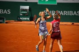 Last year, roland garros was the site of barbora krejcikova's belated singles breakthrough. Roland Garros Krejcikova And Siniakova Make History