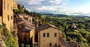 A toscana (em italiano toscana) ou toscânia é uma região da itália central com cerca de 3,7 milhões de habitantes e 22 997 km² , cuja capital é florença.1 tem limites a noroeste com a ligúria. Regiao Da Toscana E O Destino Preferido Dos Brasileiros Na Italia