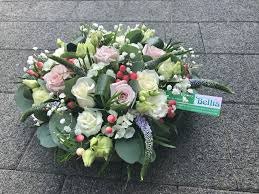 Brian nobby horton (born 4 february 1949) is an english former footballer and manager. Landelijk Bloemstuk Landelijke Bloemstukken Bloemstukken Bloemen