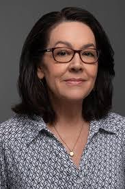 Neil Sass's Instagram, Twitter & Facebook