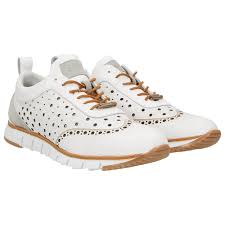 Maybe you would like to learn more about one of these? Zweigut Hamburg Komood 356 Herren Sneaker Leder Schuhe Luftiges Brogue Muster Auf Extrem Flexibler Sohle Zweigut Schuhe Online Kaufen